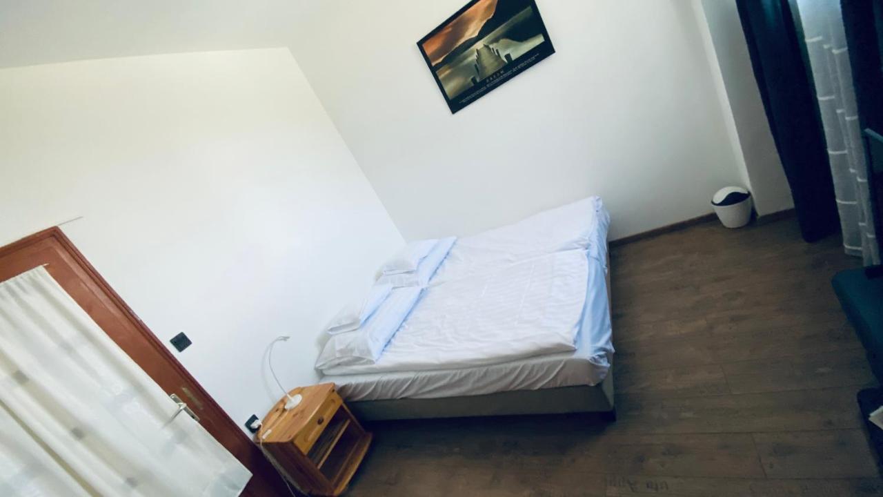 Balatonkeresztúr Garden Panzio Bed & Breakfast エクステリア 写真